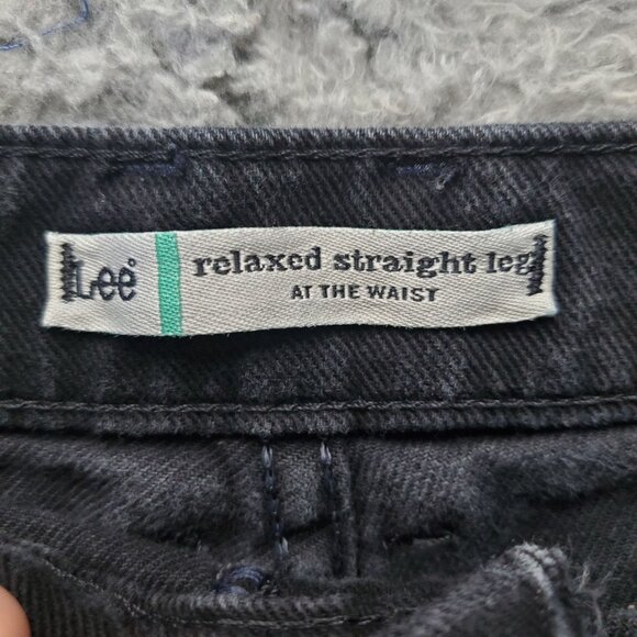 Lee Jeans Women’s Size 16 Short Black Relaxed Straight Leg Comfortable At Waist - Picture 3 of 12